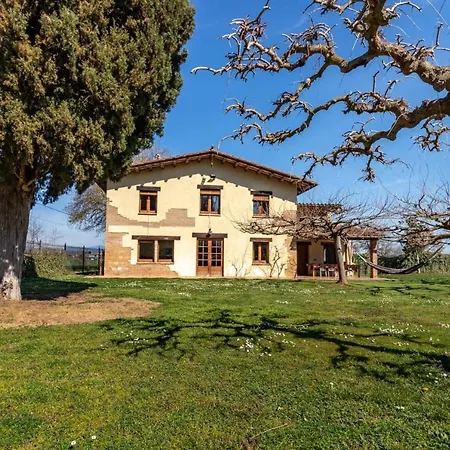 Salva En Magnifico Entorno Natural בית נופש