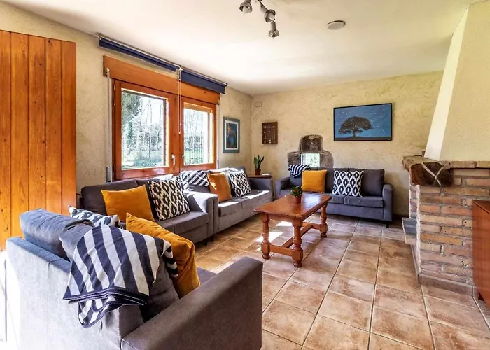 Feriehus Salva En Magnifico Entorno Natural Girona