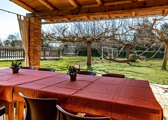 Salva En Magnifico Entorno Natural Girona